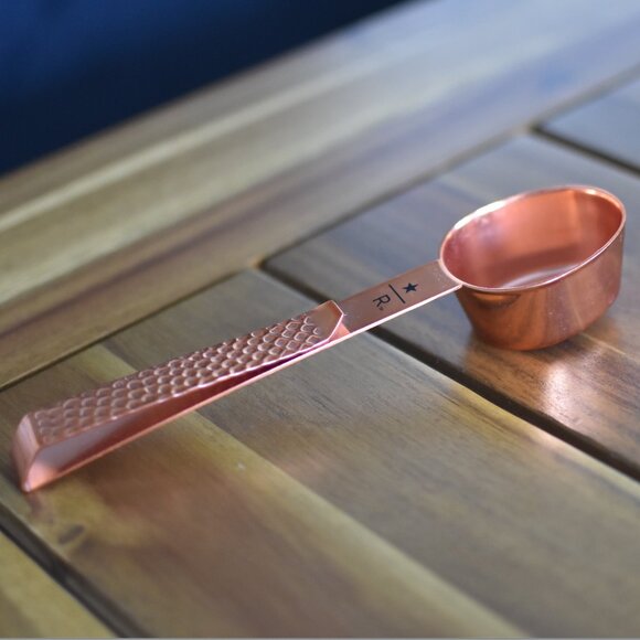 Starbucks Reserve Copper Coffee Scoop 2 Tbsp NEW Clip Spoon - Picture 1 of 4